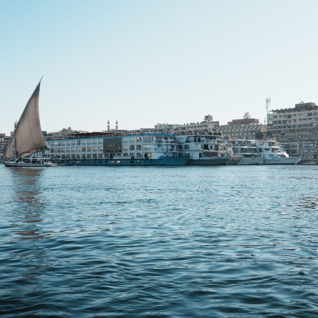 فندق الثلاث اهرامات الهرم – الجيزة – مصر